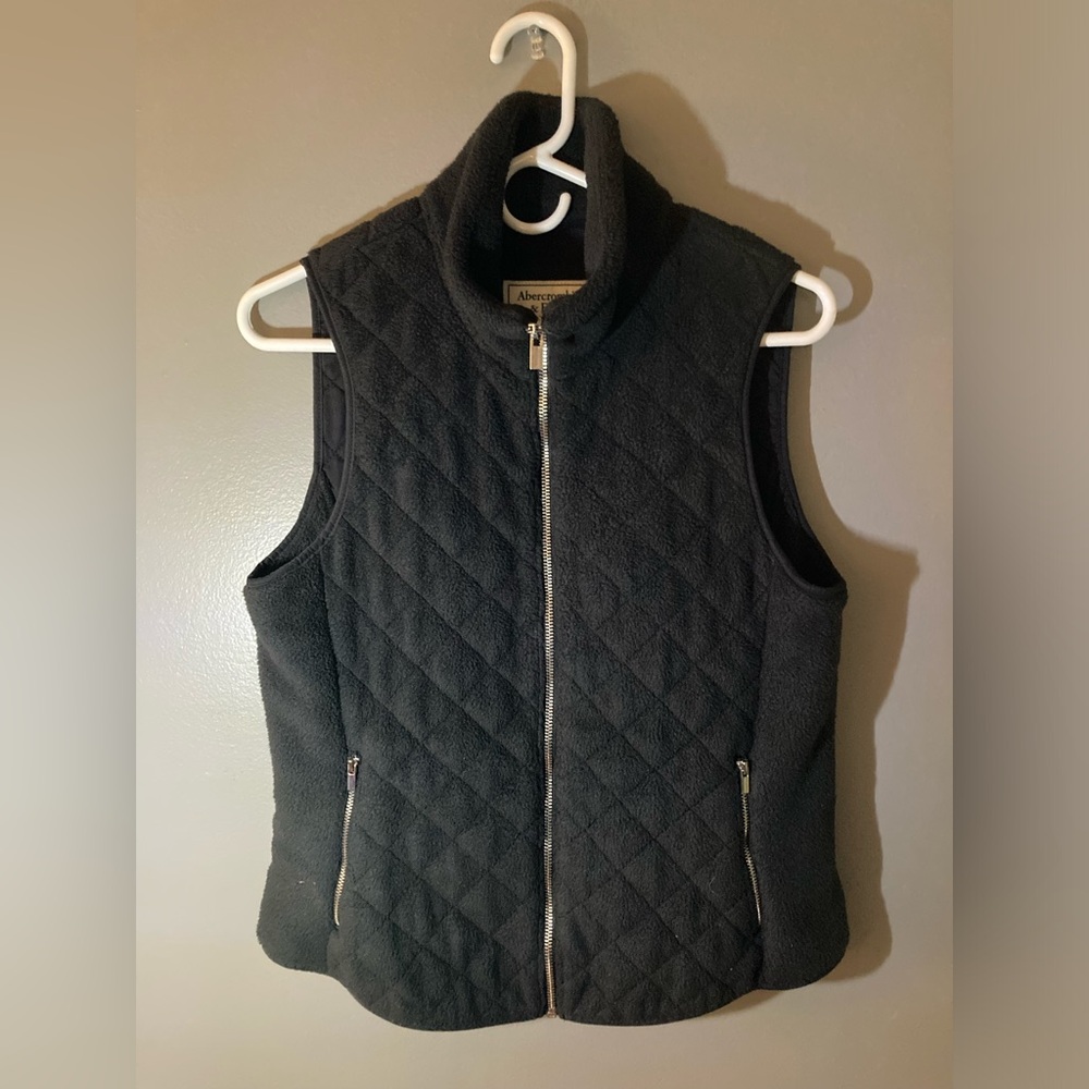 In Great Condition! Abercrombie & Fitch Warm Vest